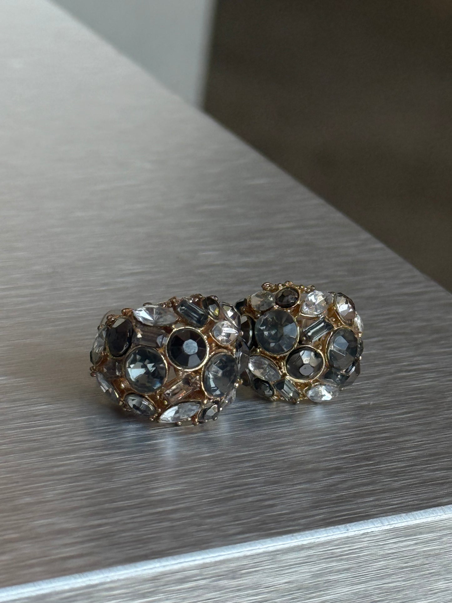 LYDIA EARRING