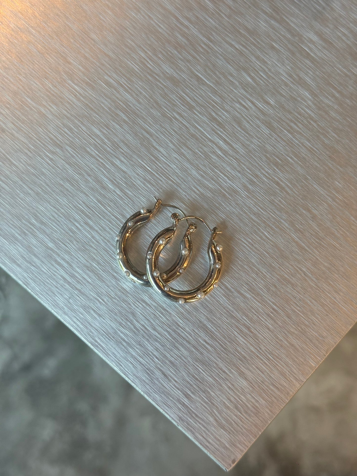 YUNI EARRING