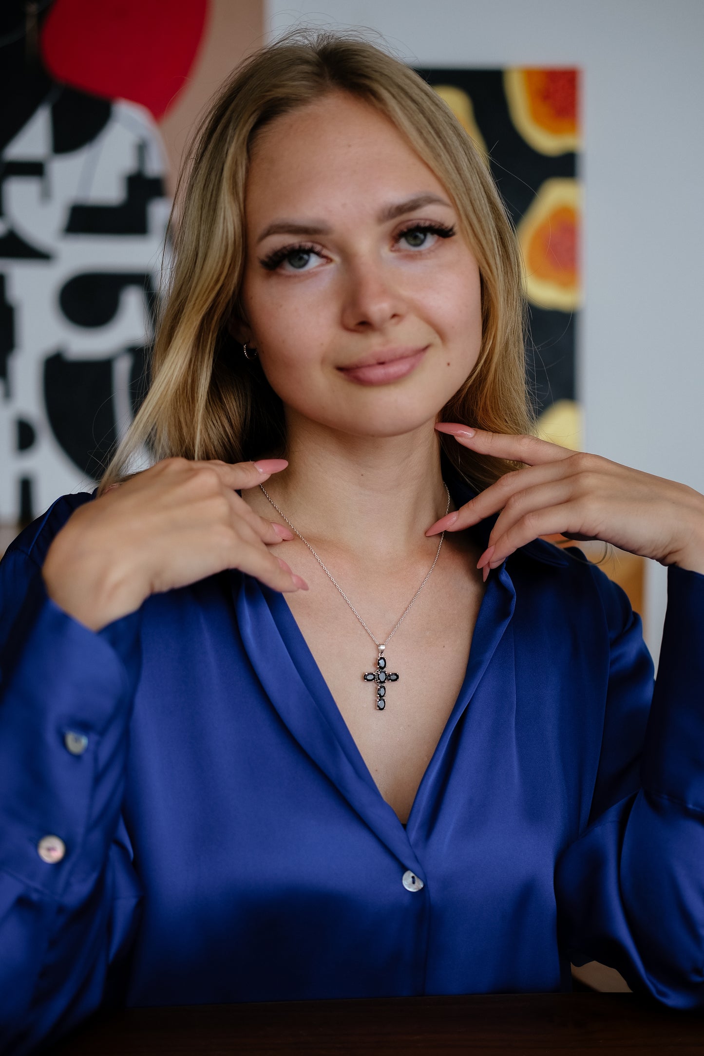 CROSS NECKLACE SILVER CHAIN