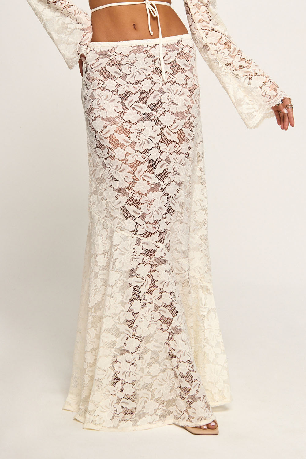 LACE MAXI SKIRT