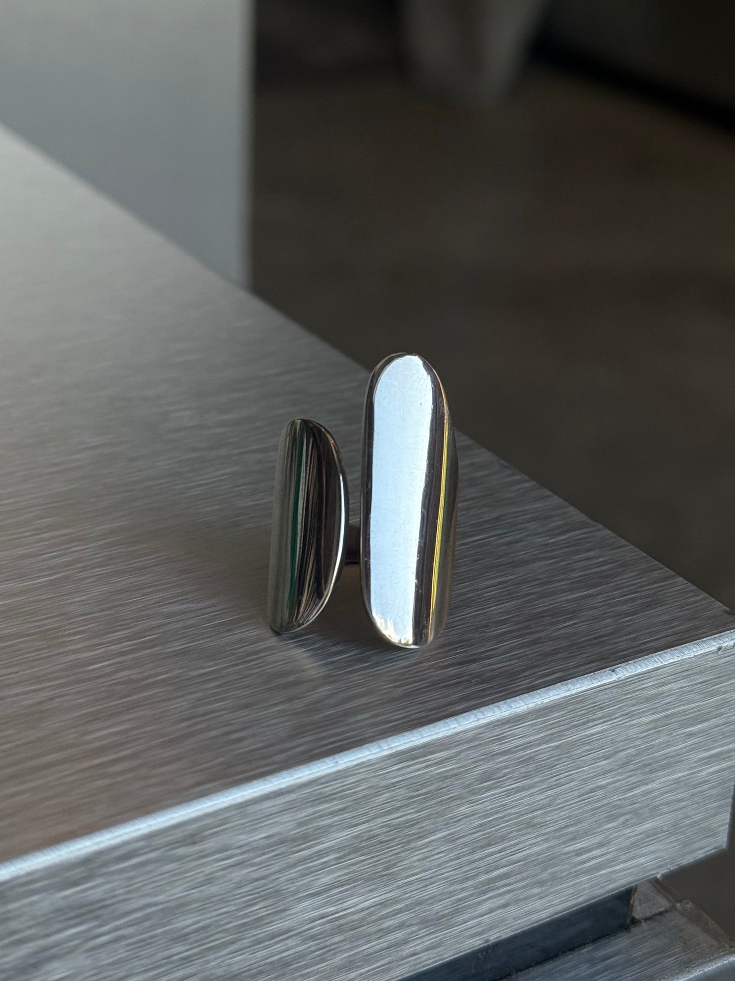 ESSENSIAL RING