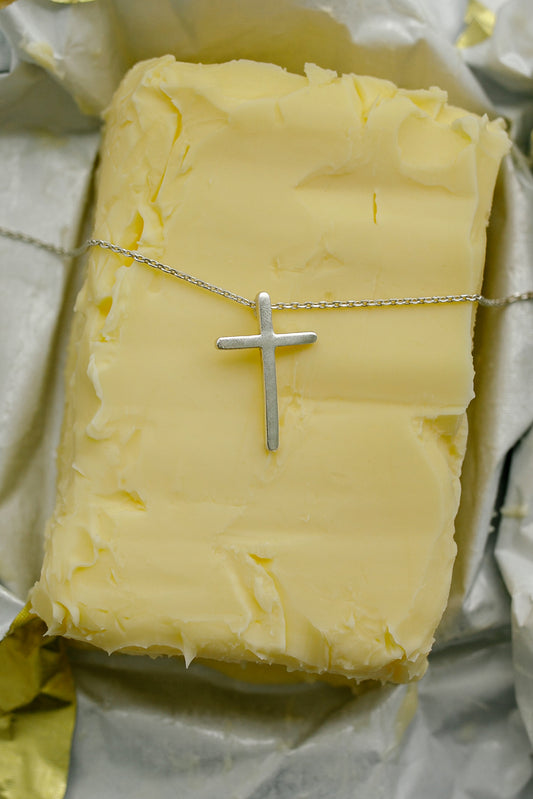 CROSS PENDANT