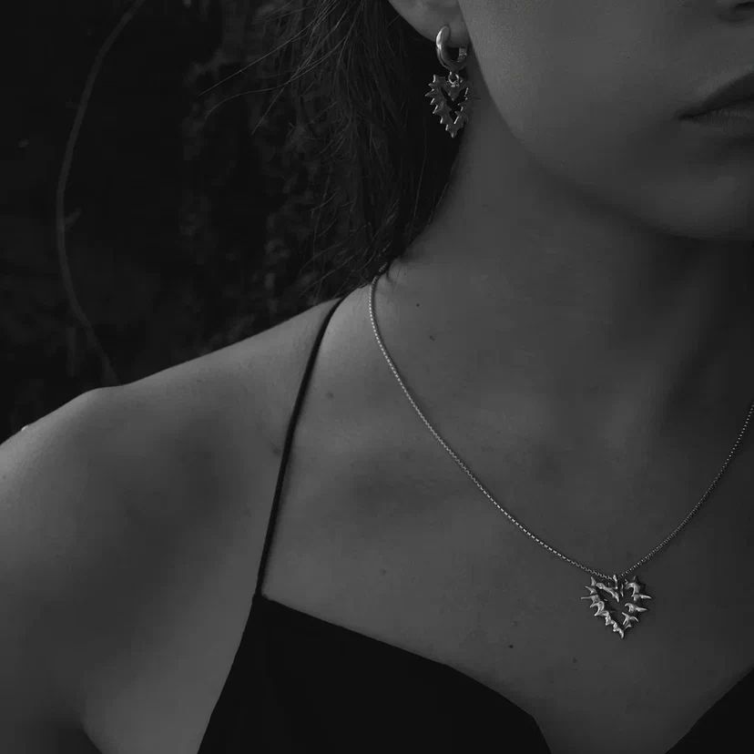 THORNBOUND SMALL NECKLACE