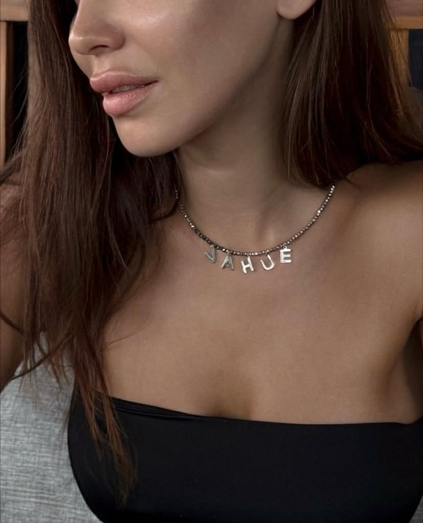 POHYU NECKLACE