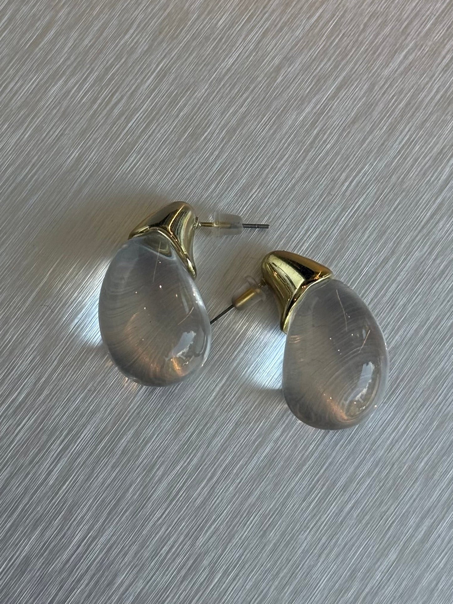 WATER EARRING