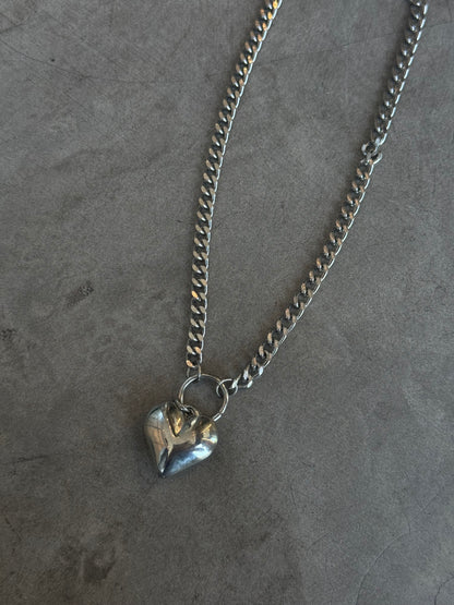 HEART CHOCKER