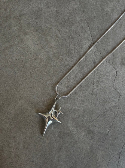 SHINE NECKLACE