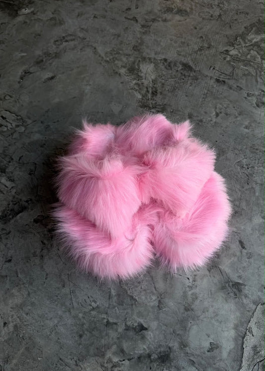 FLUFFY SHOES