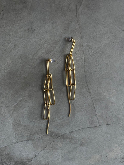 LINK UP GOLD EARRINGS