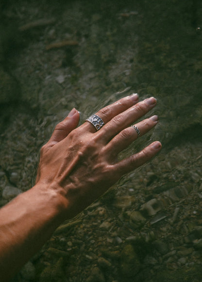 CORAL RING