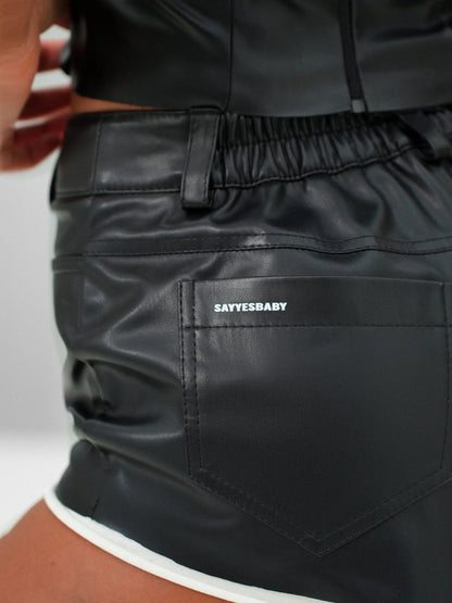 SHE-DEVIL LEATHER SHORT