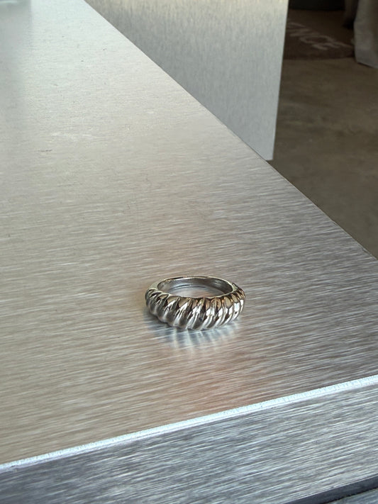 MYRA RING