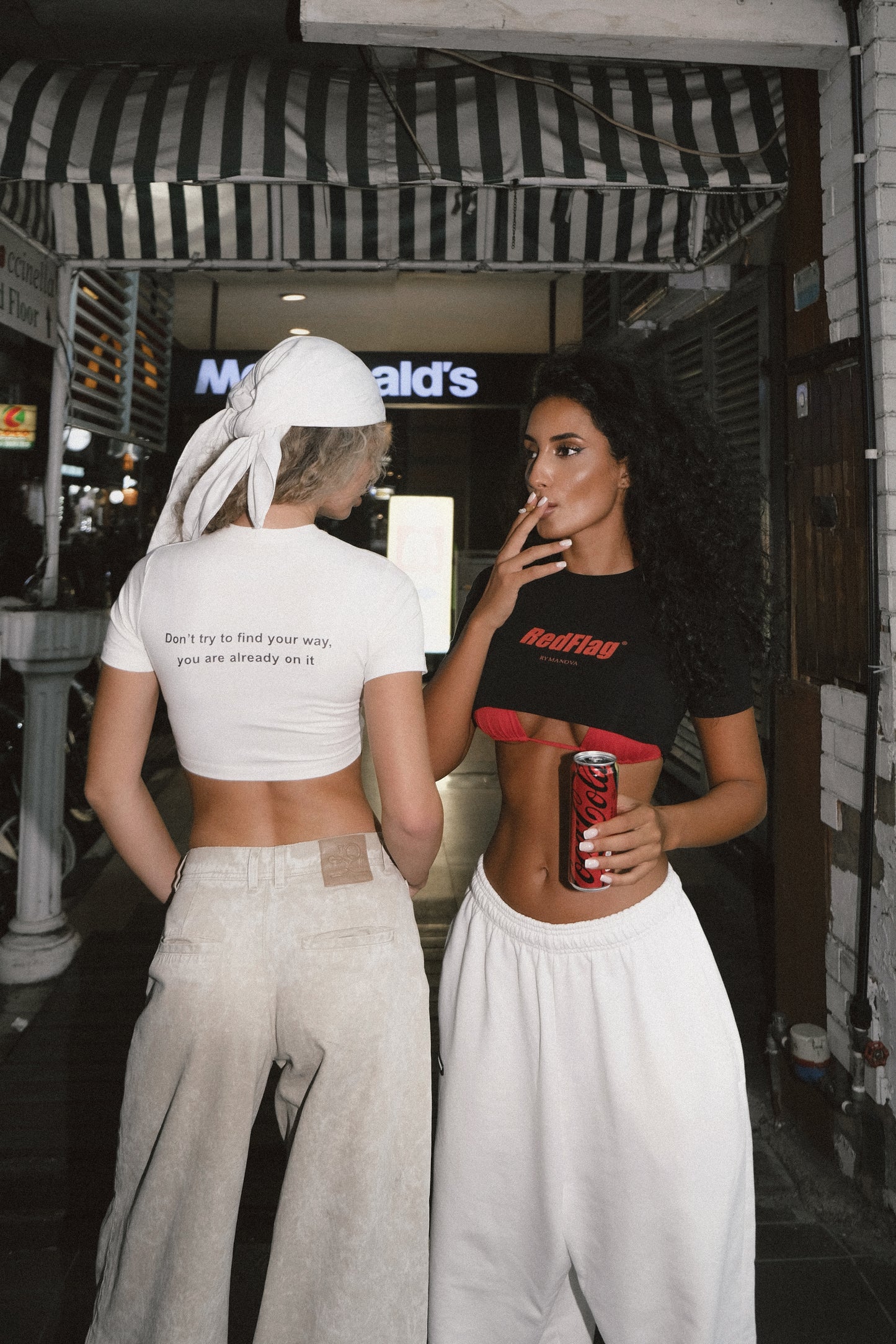 ONLY CREATOR WHITE CROP TOP