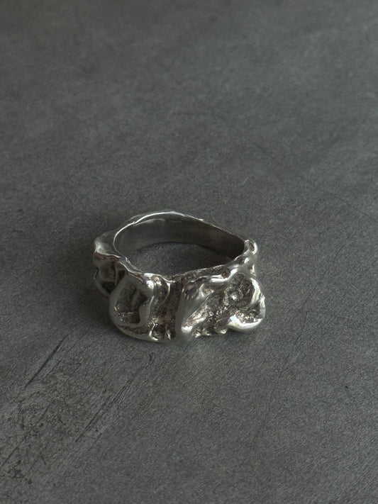 MOLTEN SILVER RING