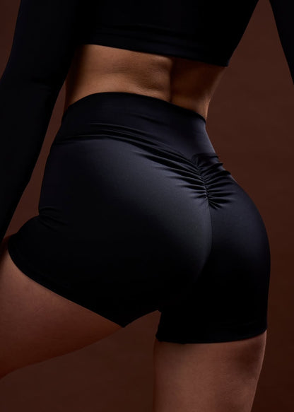 SPORTY SHORT
