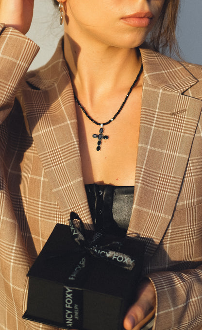 MIDNIGHT CROSS NECKLACE SPINEL