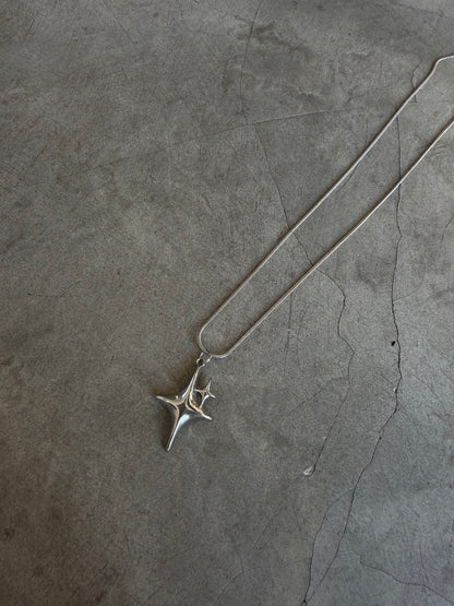 SHINE NECKLACE