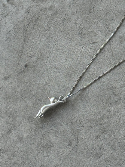 CATTY NECKLACE