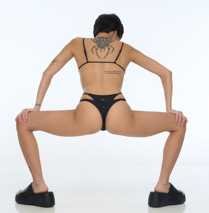 THONG V