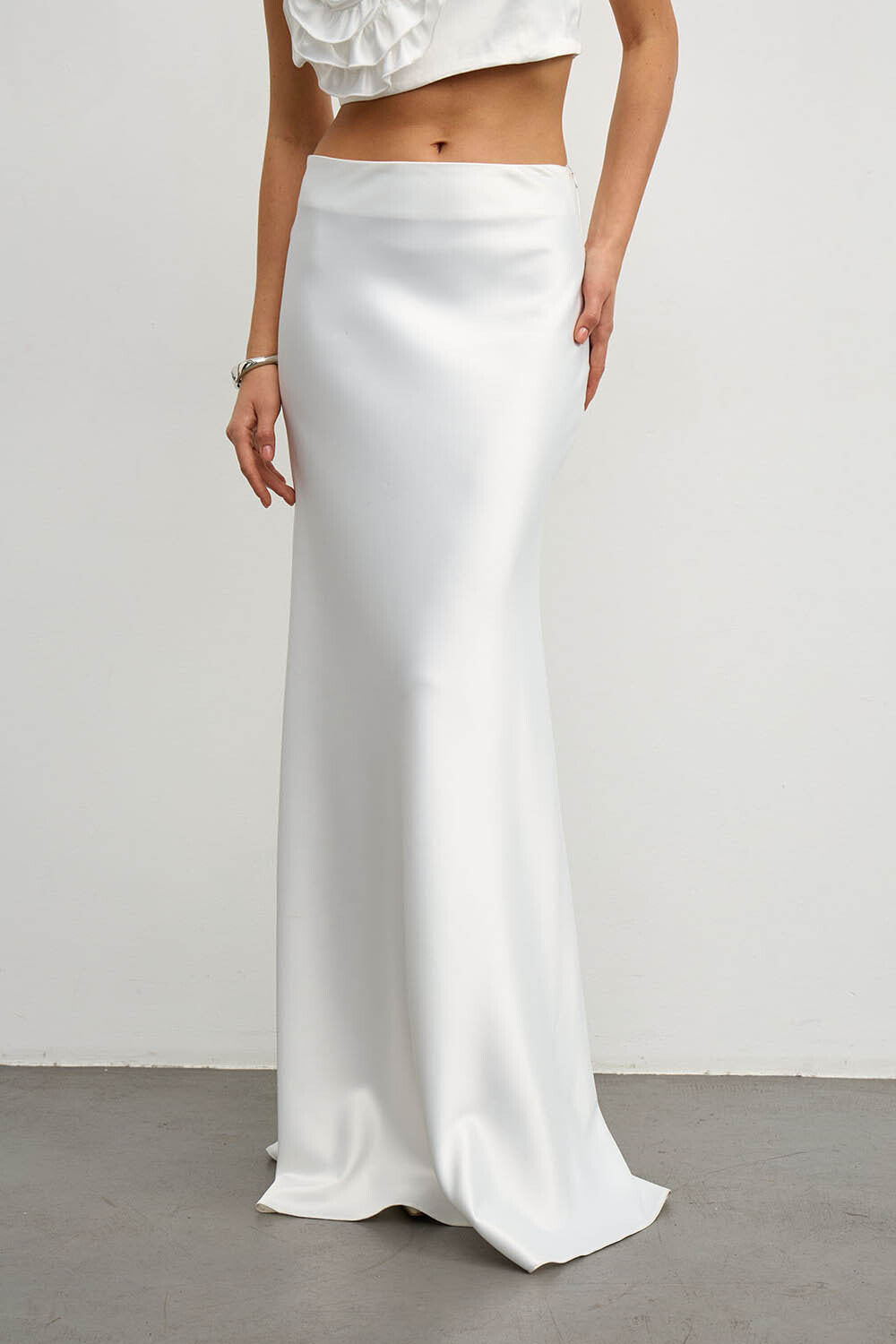 SATIN SKIRT