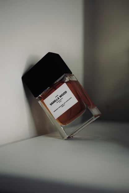 EAU DE PARFUM VANILLA WOOD