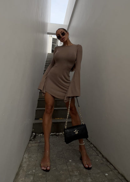 DRESS BRUT