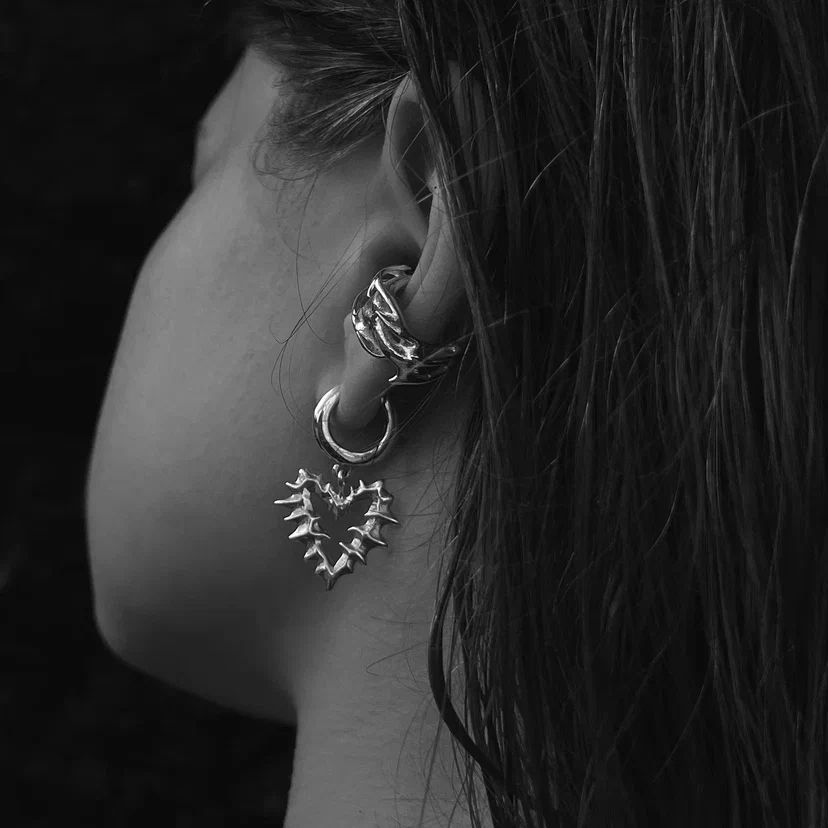COIL EAR-CUFF