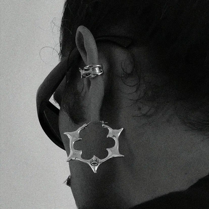 COIL EAR-CUFF