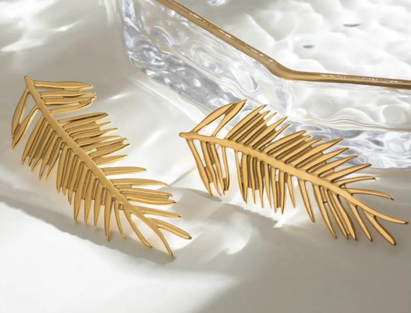 GOLD LEAVES EARRINGS