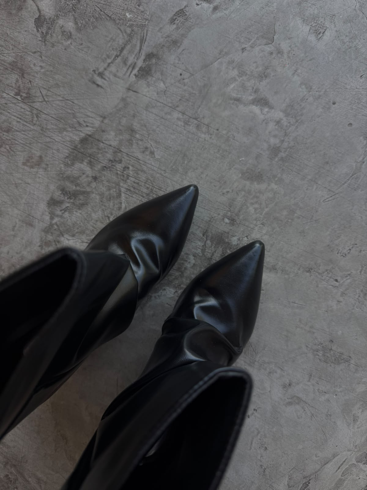 SHORT BOOTS